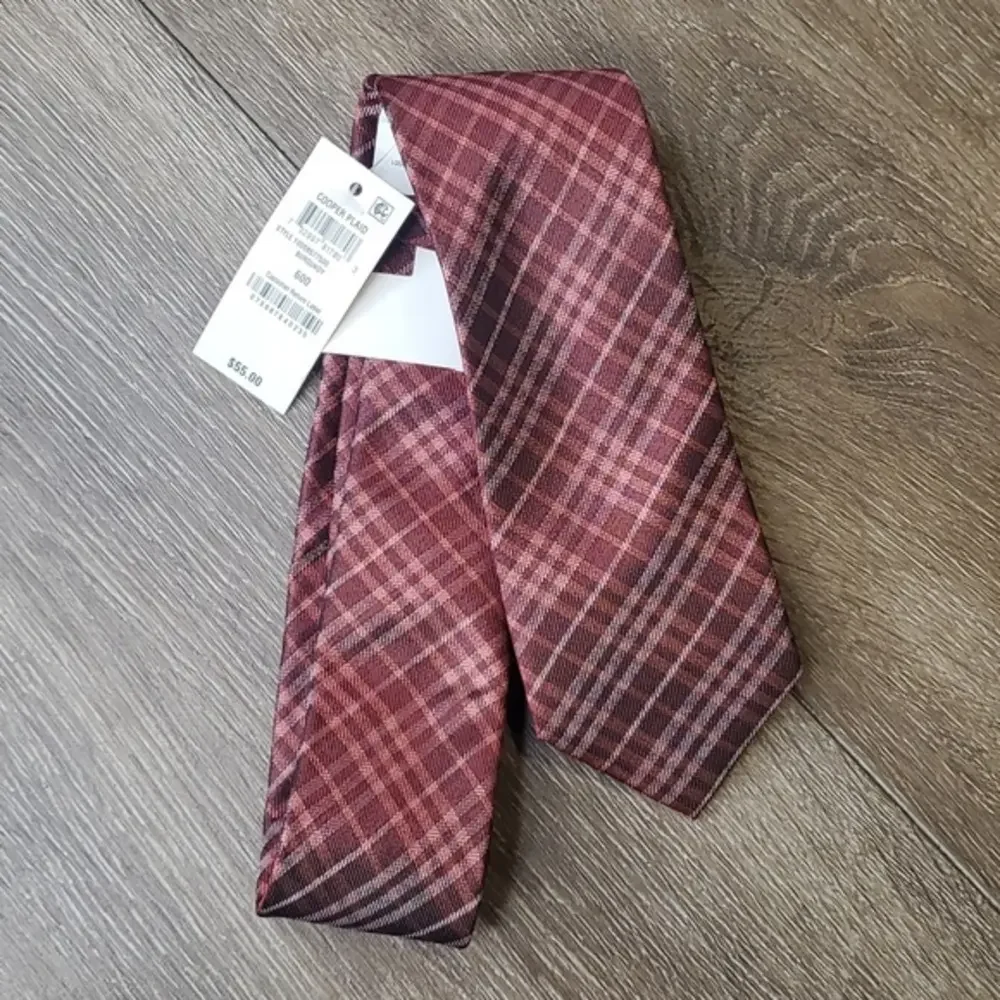 Bar III Burgundy Cooper‎ Plaid Skinny Tie